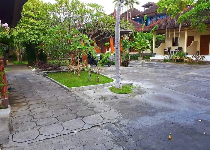 Puspa Ayu * Kuta (Bali)